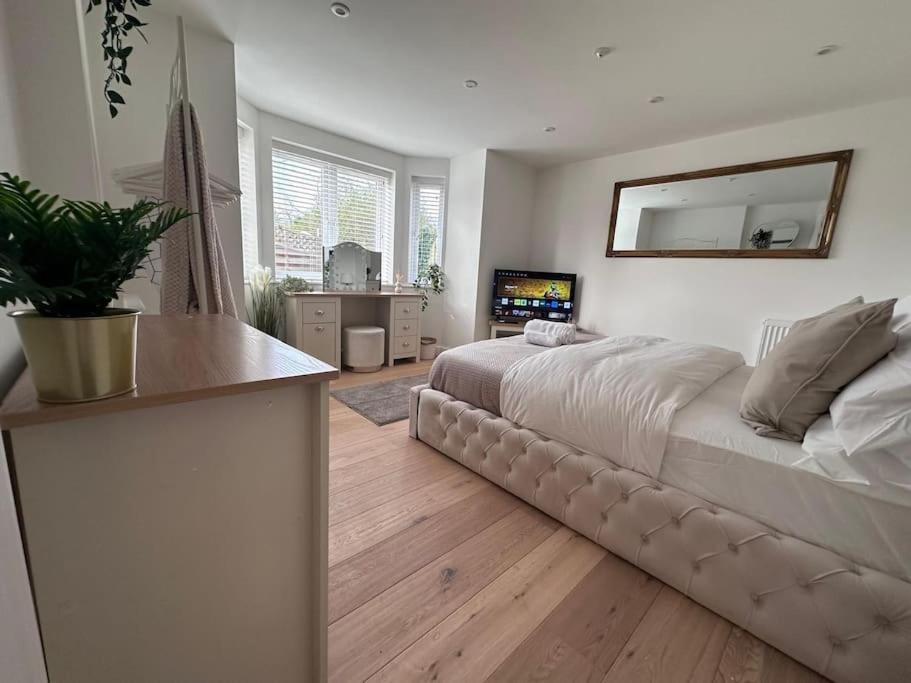 2Bed Ground Floor Flat + Garden Apartment Sunningwell Exterior foto