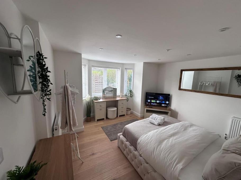 2Bed Ground Floor Flat + Garden Apartment Sunningwell Exterior foto